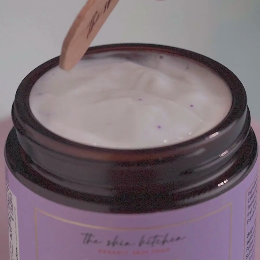 Soothing Instant Glow Exfoliator - Gentle AHA Exfoliation for Deep Pore Cleansing